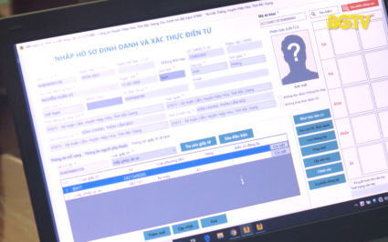 Hiệp H&ograve;a đẩy mạnh cấp t&agrave;i kho&agrave;n định danh điện tử cho người d&acirc;n