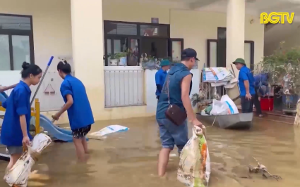 Hiệp H&ograve;a tập trung khắc phục hậu quả mưa lũ khi r&uacute;t