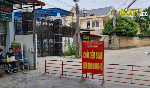 Hiệp H&ograve;a: Tụ tập ăn uống, 4 người nhiễm Covid-19