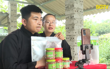 Hiệu quả từ chuyển đổi số trong sản xuất v&agrave; ti&ecirc;u thụ sản phẩm chủ lực