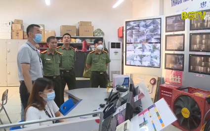 Hiệu quả từ m&ocirc; h&igrave;nh "Tổ an ninh c&ocirc;ng nh&acirc;n" tại Khu c&ocirc;ng nghiệp 