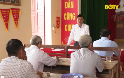 Hiệu quả từ việc ph&acirc;n c&ocirc;ng cấp ủy dự sinh hoạt Chi bộ Th&ocirc;n, Bản ở Lục Ngạn 