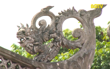 H&igrave;nh tượng Rồng trong kiến tr&uacute;c đ&igrave;nh l&agrave;ng 