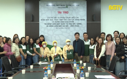 Hỗ trợ phẫu thuật mắt miễn ph&iacute; cho bệnh nh&acirc;n kh&oacute; khăn