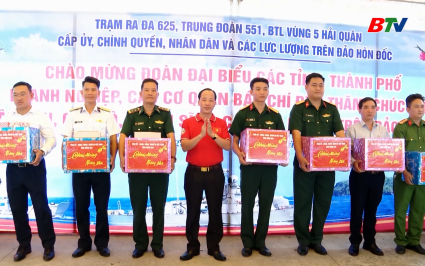 Ho&agrave;n th&agrave;nh chuyến thăm, ch&uacute;c Tết c&aacute;c Đảo T&acirc;y Nam 