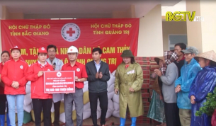 Hội chữ thập đỏ tỉnh hỗ trợ đồng b&agrave;o miền Trung bị thiệt hại do mưa lũ