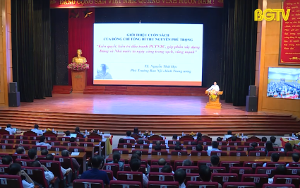 Hội nghị th&ocirc;ng tin thời sự 6 th&aacute;ng đầu năm 2023