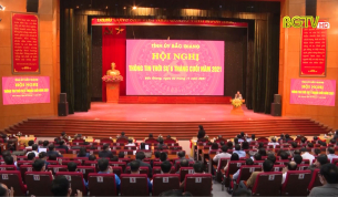 Hội nghị th&ocirc;ng tin thời sự cho c&aacute;n bộ chủ chốt 6 th&aacute;ng cuối năm