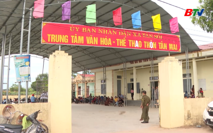 Hơn 1 tỷ đồng hỗ trợ người d&acirc;n v&ugrave;ng lũ 