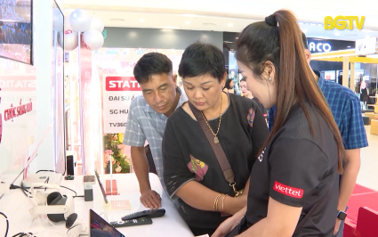 Hơn 45 ngh&igrave;n kh&aacute;ch h&agrave;ng d&ugrave;ng mạng 5G của Viettel