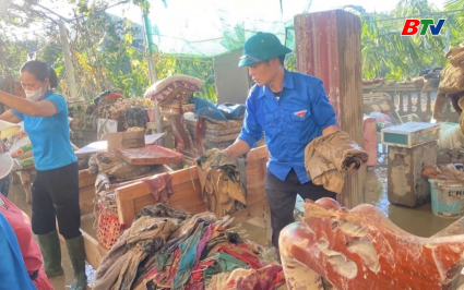 Hơn 5000 ĐVTN tham gia ứng ph&oacute;, khắc phục hậu quả ho&agrave;n lưu b&atilde;o số 11