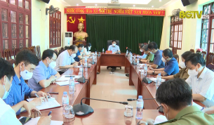 Họp khẩn về c&ocirc;ng t&aacute;c ph&ograve;ng chống dịch tại KCN