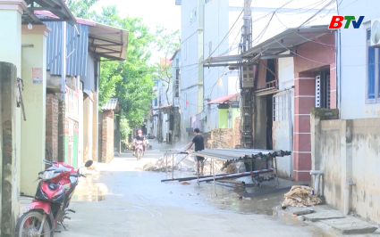 Hợp Thịnh t&iacute;ch cực dọn dẹp vệ sinh sau lũ 