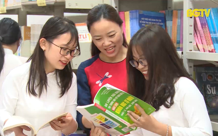 Hưởng ứng tuần lễ &aacute;o d&agrave;i năm 2023