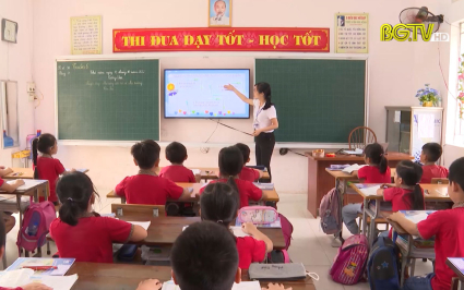 Khắc phục kh&oacute; khăn triển khai chương tr&igrave;nh gi&aacute;o dục phổ th&ocirc;ng mới