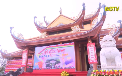 Khai hội Cầu Vồng T&acirc;n Y&ecirc;n