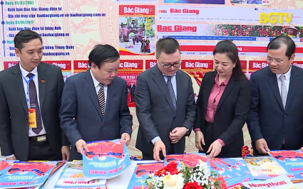 Khai mạc Hội b&aacute;o xu&acirc;n Gi&aacute;p Th&igrave;n năm 2024