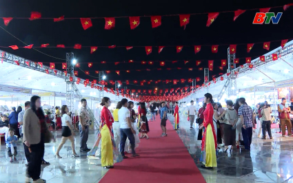 Khai mạc Hội chợ Thương mại v&agrave; Du lịch Bắc Ninh năm 2026 
