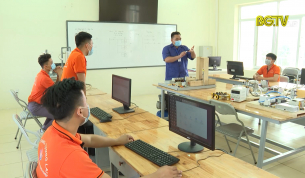 Kh&oacute; khăn tuyển sinh tại c&aacute;c trường dạy nghề