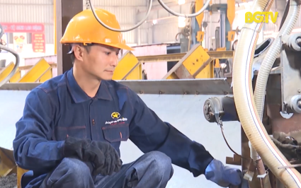 Khơi dậy tinh thần s&aacute;ng tạo, vượt kh&oacute; của người lao động