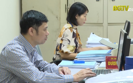 Khơi gợi s&aacute;ng tạo thi t&igrave;m hiểu, s&aacute;ng kiến cải thiện m&ocirc;i trường đầu tư kinh doanh