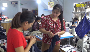 Khởi nghiệp th&agrave;nh c&ocirc;ng từ nghề may