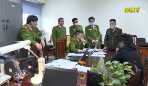 Khởi tố vụ &aacute;n bu&ocirc;n lậu pin năng lượng mặt trời trị gi&aacute; h&agrave;ng trăm tỷ đồng