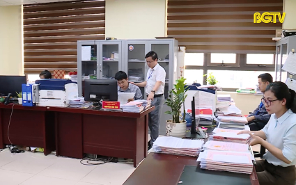Kh&ocirc;ng bắt buộc l&agrave;m lại sổ đỏ sau sắp xếp đơn vị h&agrave;nh ch&iacute;nh 