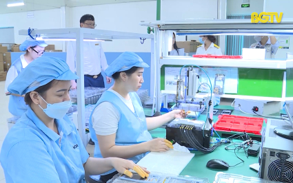 Khu c&ocirc;ng nghiệp: 50 dự &aacute;n tăng vốn