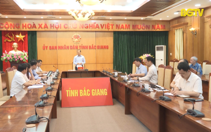 Kiểm điểm tiến độ c&ocirc;ng t&aacute;c xo&aacute; nh&agrave; tạm, nh&agrave; dột n&aacute;t