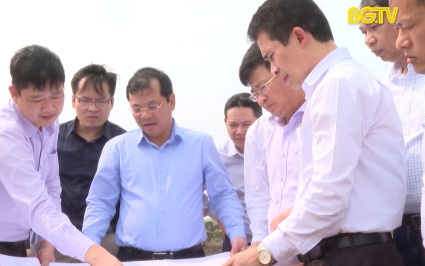 Kiểm điểm tiến độ Khu c&ocirc;ng nghiệp H&ograve;a Ph&uacute;