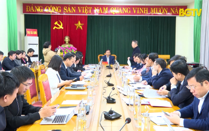 Kiểm tra hoạt động của bộ m&aacute;y c&aacute;c cơ quan h&agrave;nh ch&iacute;nh huyện Lục Ngạn v&agrave; thị x&atilde; Chũ