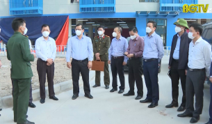 Kiểm tra ph&ograve;ng chống dịch tại Khu C&ocirc;ng nghiệp