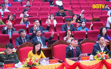 Kỳ họp thứ 14, HĐND tỉnh kh&oacute;a XIX th&ocirc;ng qua 27 Nghị quyết