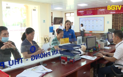 L&agrave;m th&ecirc;m giờ để giải quyết thủ tục h&agrave;nh ch&iacute;nh 