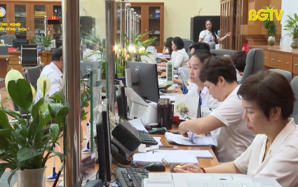 L&agrave;m tốt tr&aacute;ch nhiệm giải tr&igrave;nh qua tương t&aacute;c th&acirc;n thiện với người d&acirc;n