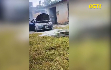 Lạng Giang: Ch&aacute;y xe &ocirc; t&ocirc; khi đang lưu th&ocirc;ng