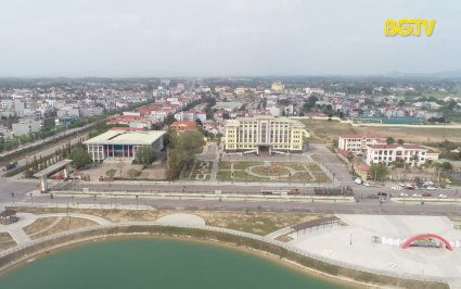 Lạng Giang đẩy mạnh thu h&uacute;t đầu tư ph&aacute;t triển c&ocirc;ng nghiệp 