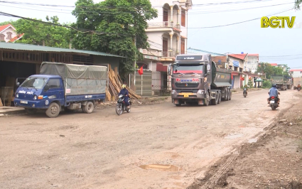 Lạng Giang: Nguy cơ TNGT v&igrave; đường tỉnh 292 thi c&ocirc;ng dở dang