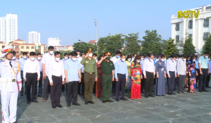 L&atilde;nh đạo tỉnh d&acirc;ng hương, tưởng niệm c&aacute;c anh h&ugrave;ng liệt sỹ