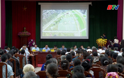 L&atilde;nh đạo tỉnh đối thoại với nh&acirc;n d&acirc;n về dự &aacute;n c&ocirc;ng vi&ecirc;n nghĩa trang x&atilde; Đại Lai