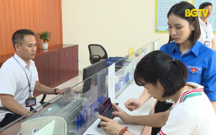 Lấy &yacute; kiến đ&aacute;nh gi&aacute; về thực hiện thủ tục h&agrave;nh ch&iacute;nh 