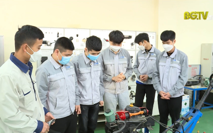 Li&ecirc;n kết đ&agrave;o tạo nghề cho lao động