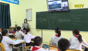 Linh hoạt c&aacute;c h&igrave;nh thức dạy học trong điều kiện dịch bệnh 