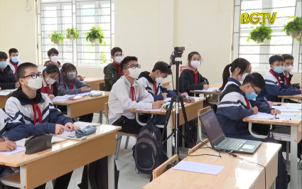 Linh hoạt triển khai dạy học an to&agrave;n th&iacute;ch ứng với dịch bệnh