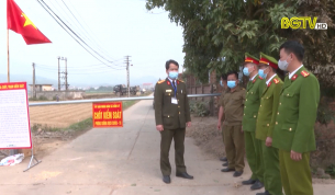 Lực lượng C&ocirc;ng an nơi tuyến đầu ph&ograve;ng chống dịch Covid-19