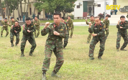 Lực lượng vũ trang tỉnh sẵn s&agrave;ng cho m&ugrave;a ra qu&acirc;n huấn luyện năm 2023