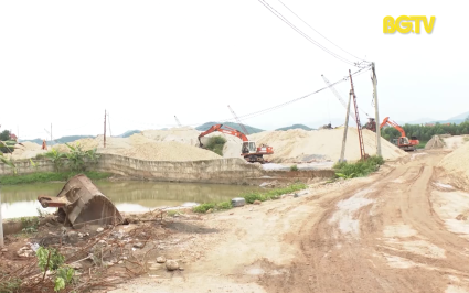 Lục Ngạn chấn chỉnh hoạt động bến b&atilde;i tập kết c&aacute;t, sỏi l&ograve;ng s&ocirc;ng 