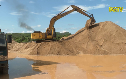 Lục Ngạn tăng cường kiểm tra hoạt động khai th&aacute;c t&agrave;i nguy&ecirc;n, kho&aacute;ng sản