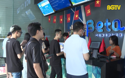 Lượng kh&aacute;ch xem phim tăng cao trong dịp nghỉ lễ